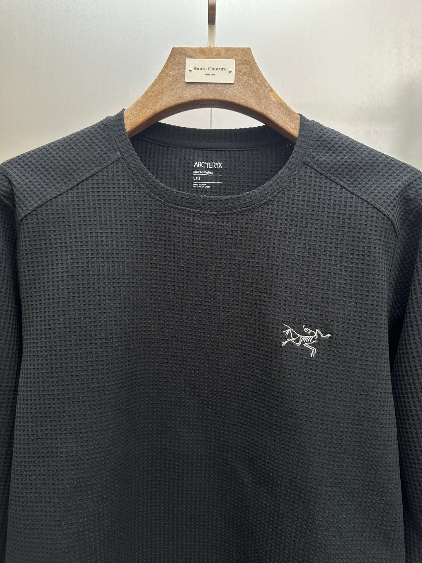 ARC'TERYX/ New Arrival T ， ， ， ， ， 、 、 。 Classic Logo ， 、 、 。 ， ， 。 、 、 ， ！ ：Black，Gray， ，Yellow Sizes：L-3x L